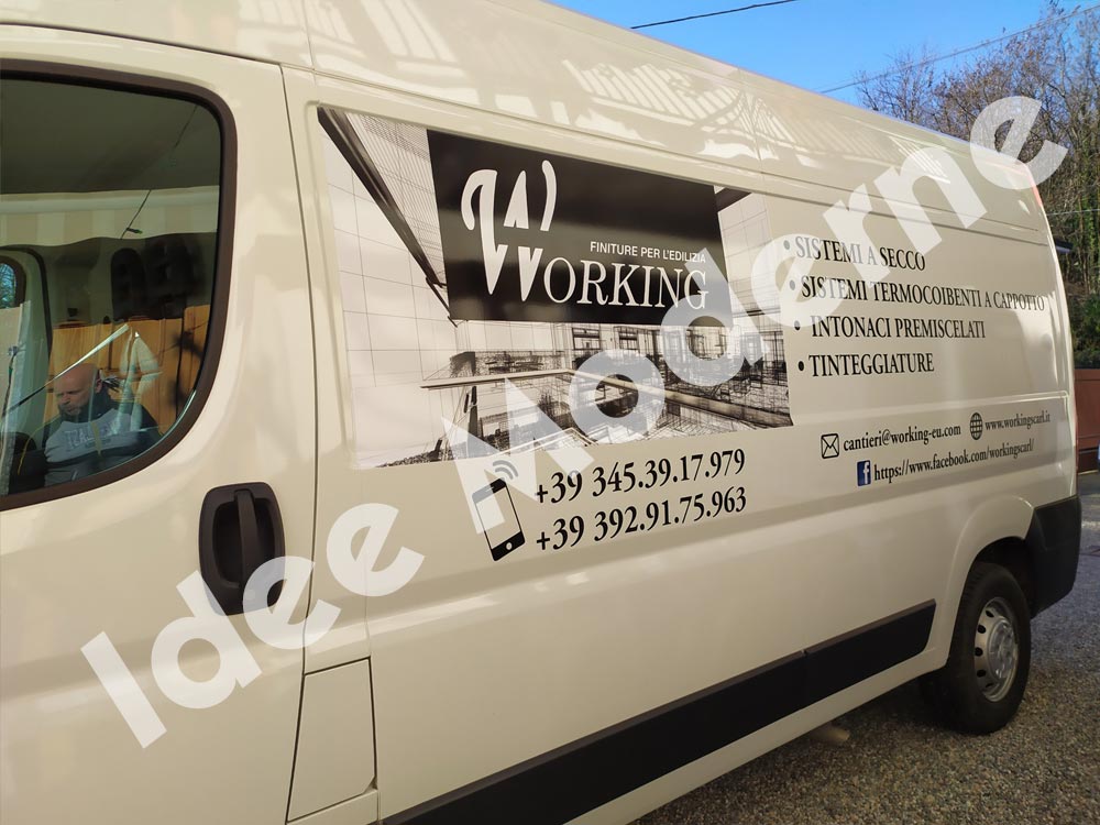 Furgone brandizzato con grafica pubblicitaria personalizzata Varese