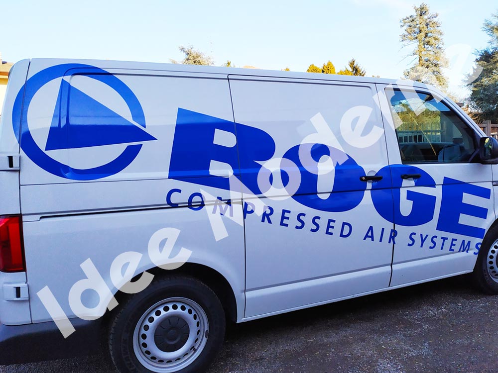 Furgone brandizzato con grafica pubblicitaria personalizzata Varese
