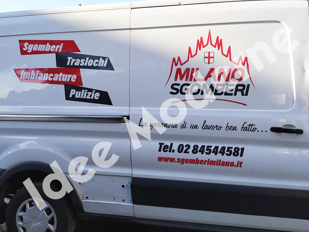 Furgone brandizzato con grafica pubblicitaria personalizzata Varese
