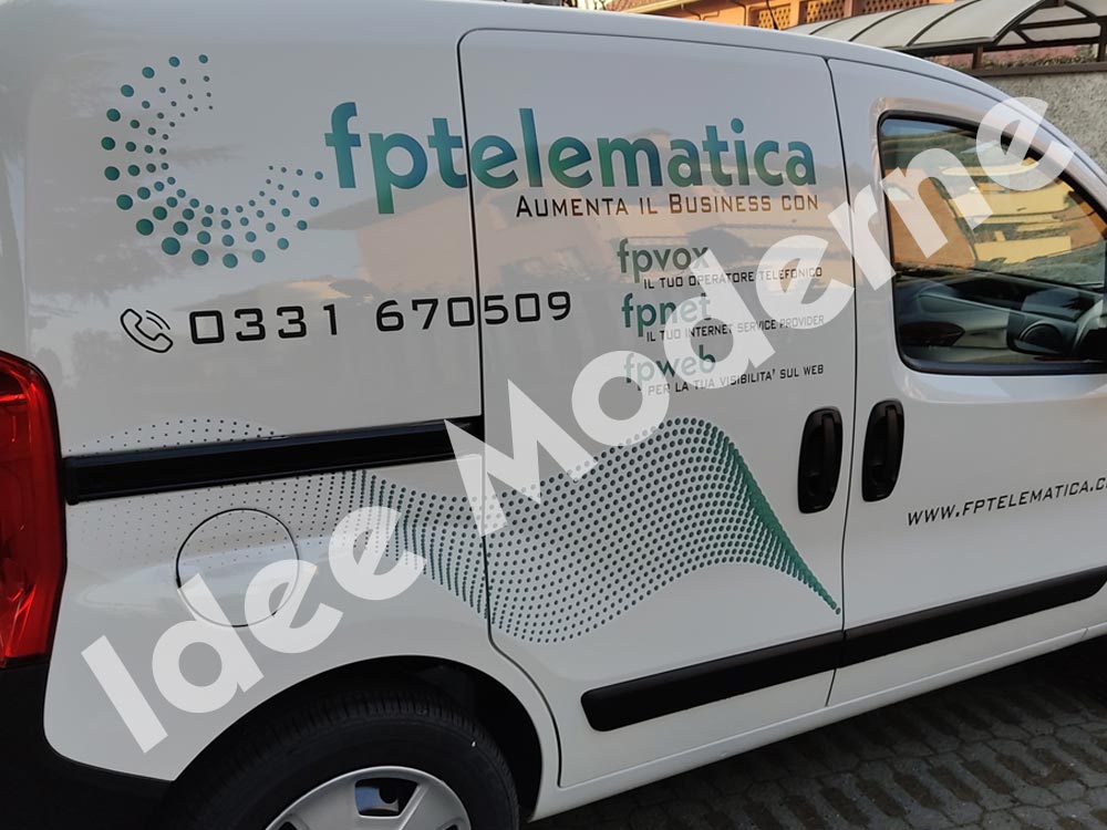 Flotta aziendale decorata con pellicole grafiche Varese Milano