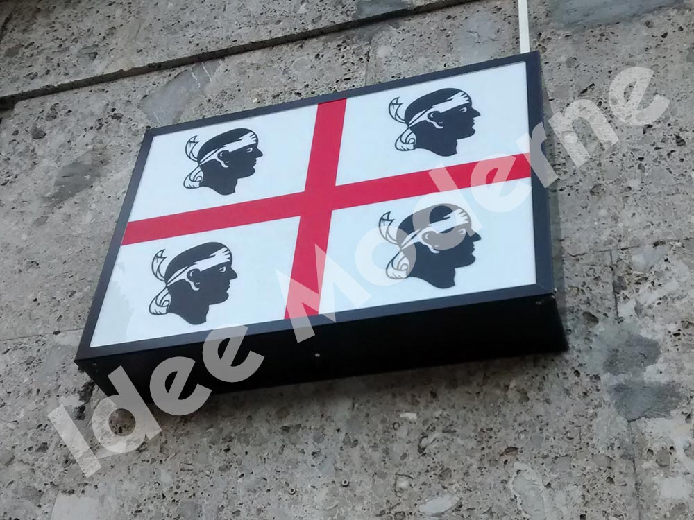 Insegna luminosa LED personalizzata per negozio Varese
