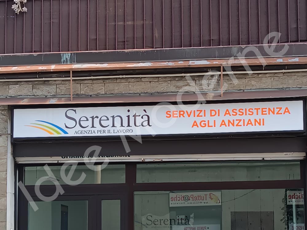 Insegna pubblicitaria totem per attività commerciale Varese