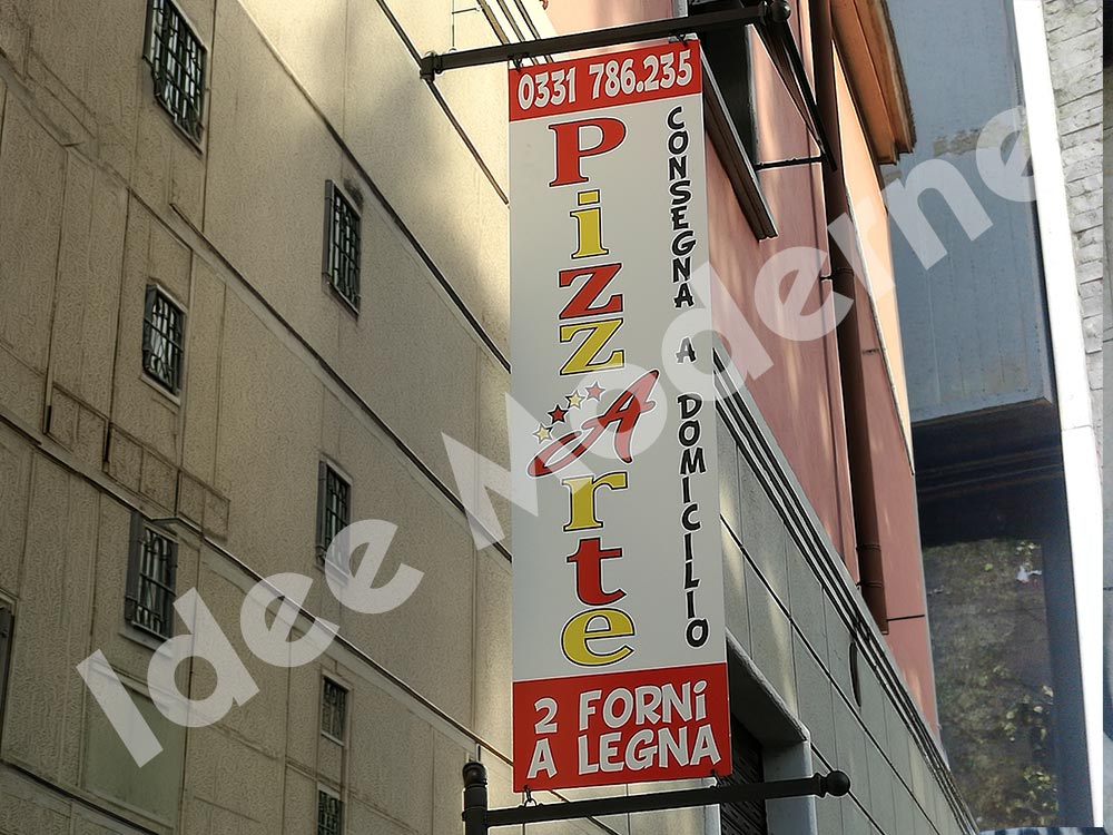 Insegna pubblicitaria per negozio Varese con logo personalizzato