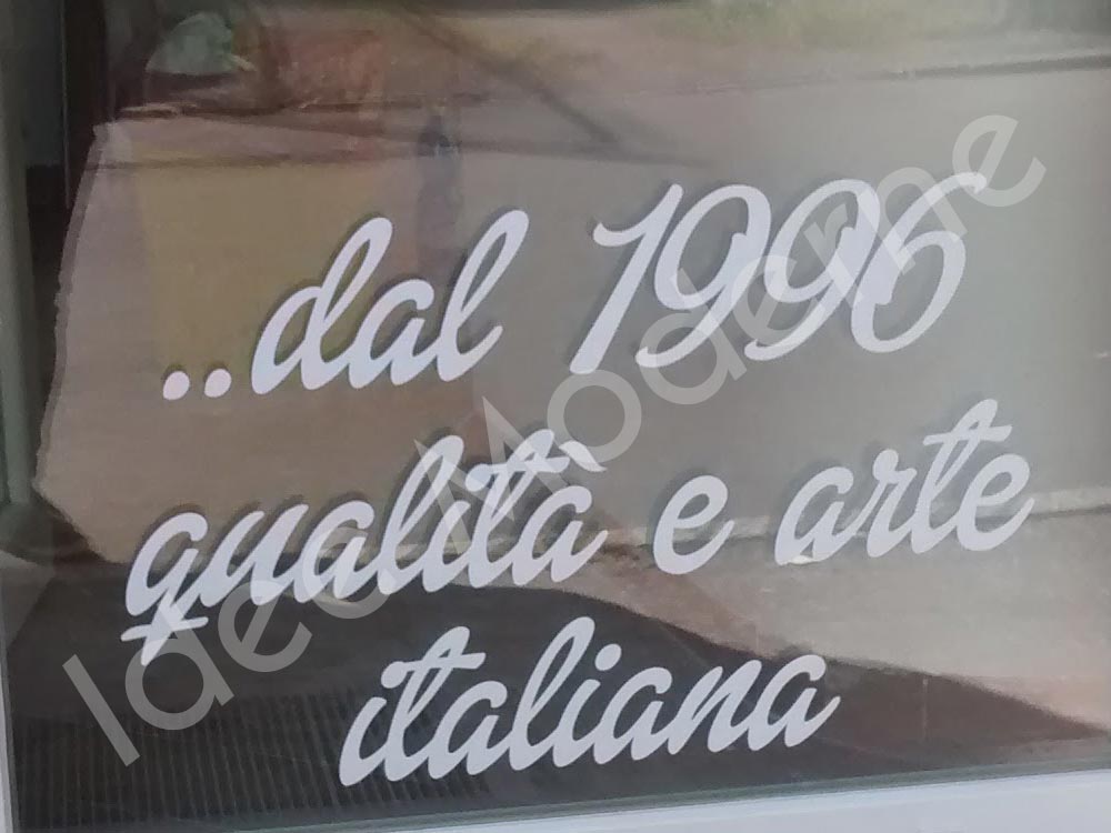 Prespaziati personalizzati per comunicazione commerciale