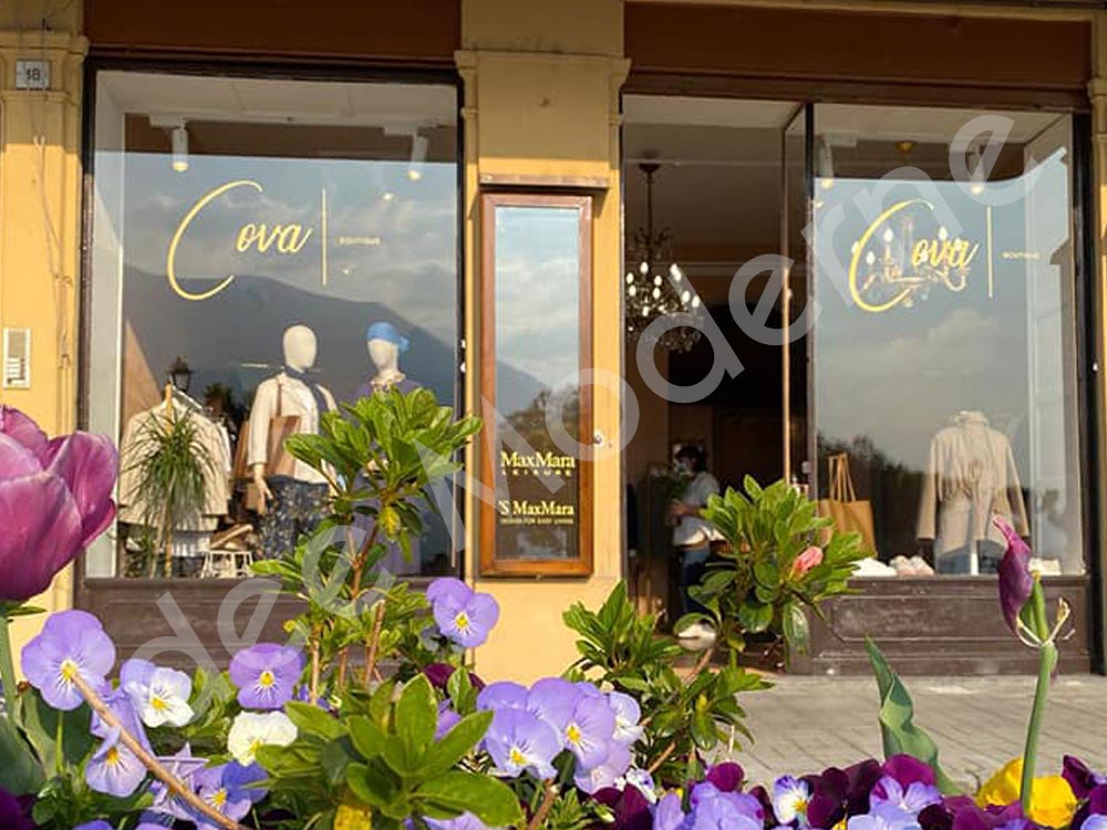 Scritte adesive personalizzate Varese