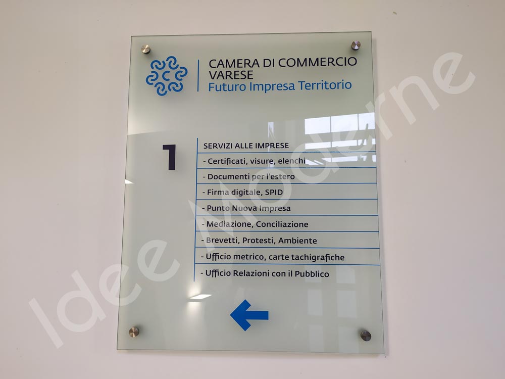 Targa in alluminio con logo aziendale personalizzata Varese