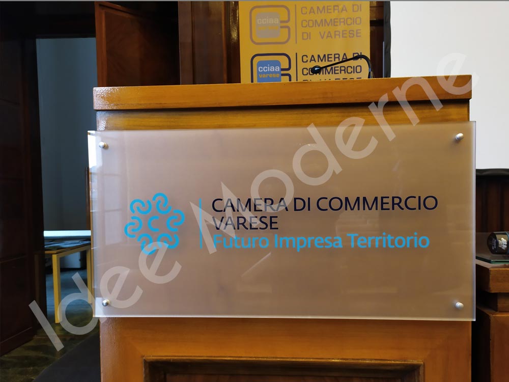 Targa in alluminio con logo aziendale personalizzata Varese