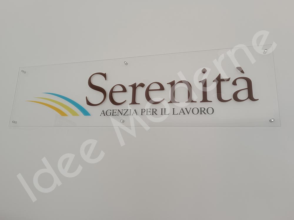 Targa personalizzata in plexiglass per ufficio Varese