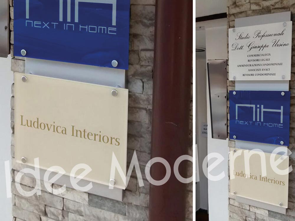 Targa personalizzata in plexiglass per ufficio Varese