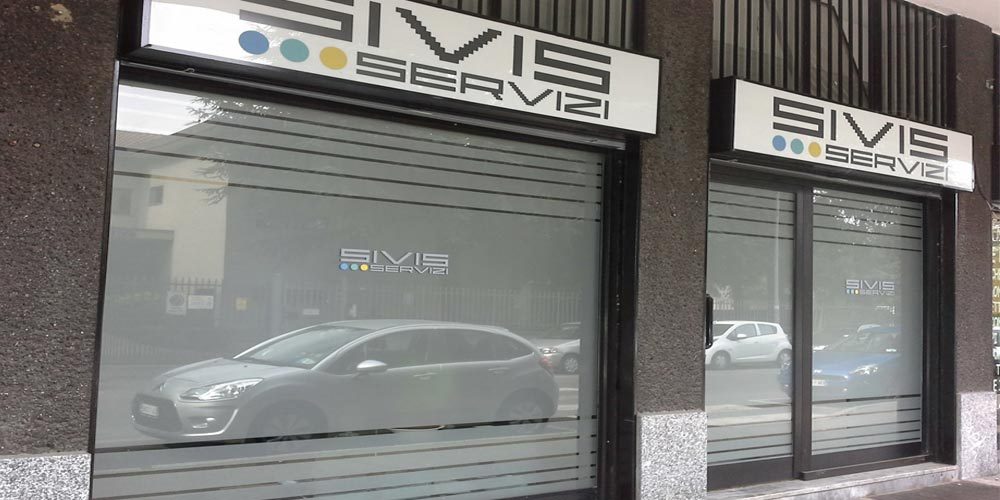Vetrofanie per negozi 1000x500